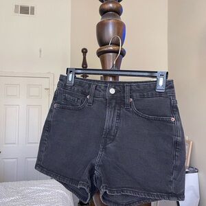 Old Navy Classic Black Denim Women's Shorts